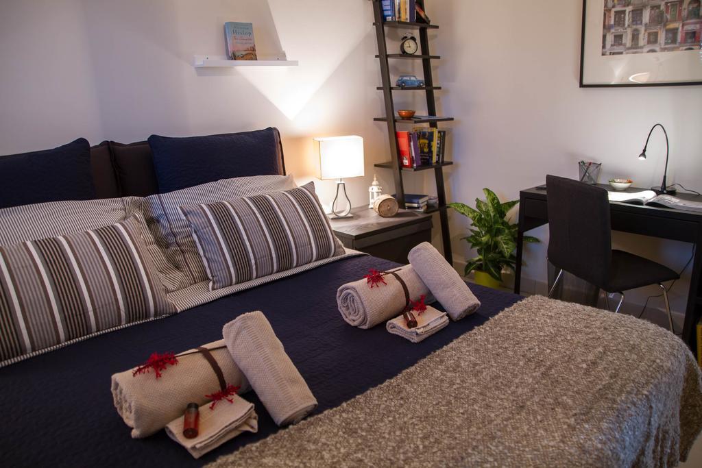 Luxury Apartment Mesina Habitación foto