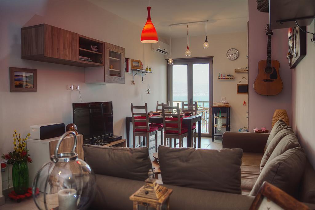 Luxury Apartment Mesina Habitación foto
